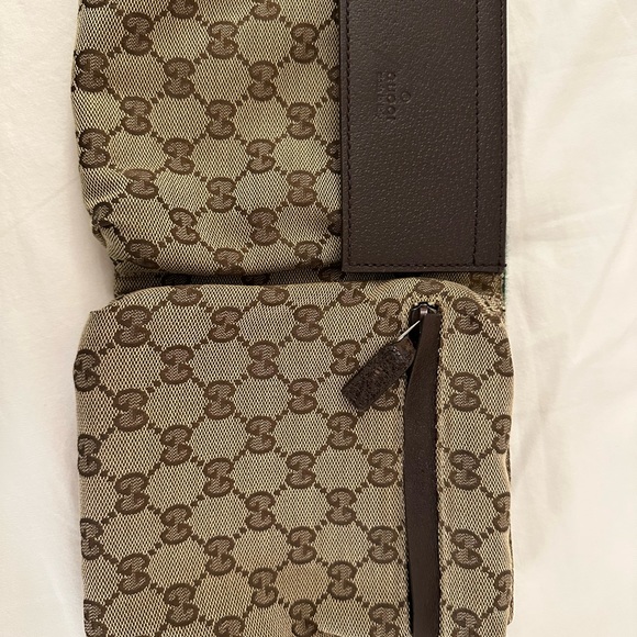 Gucci Belt Bag (Authentic) - Picture 3 of 4